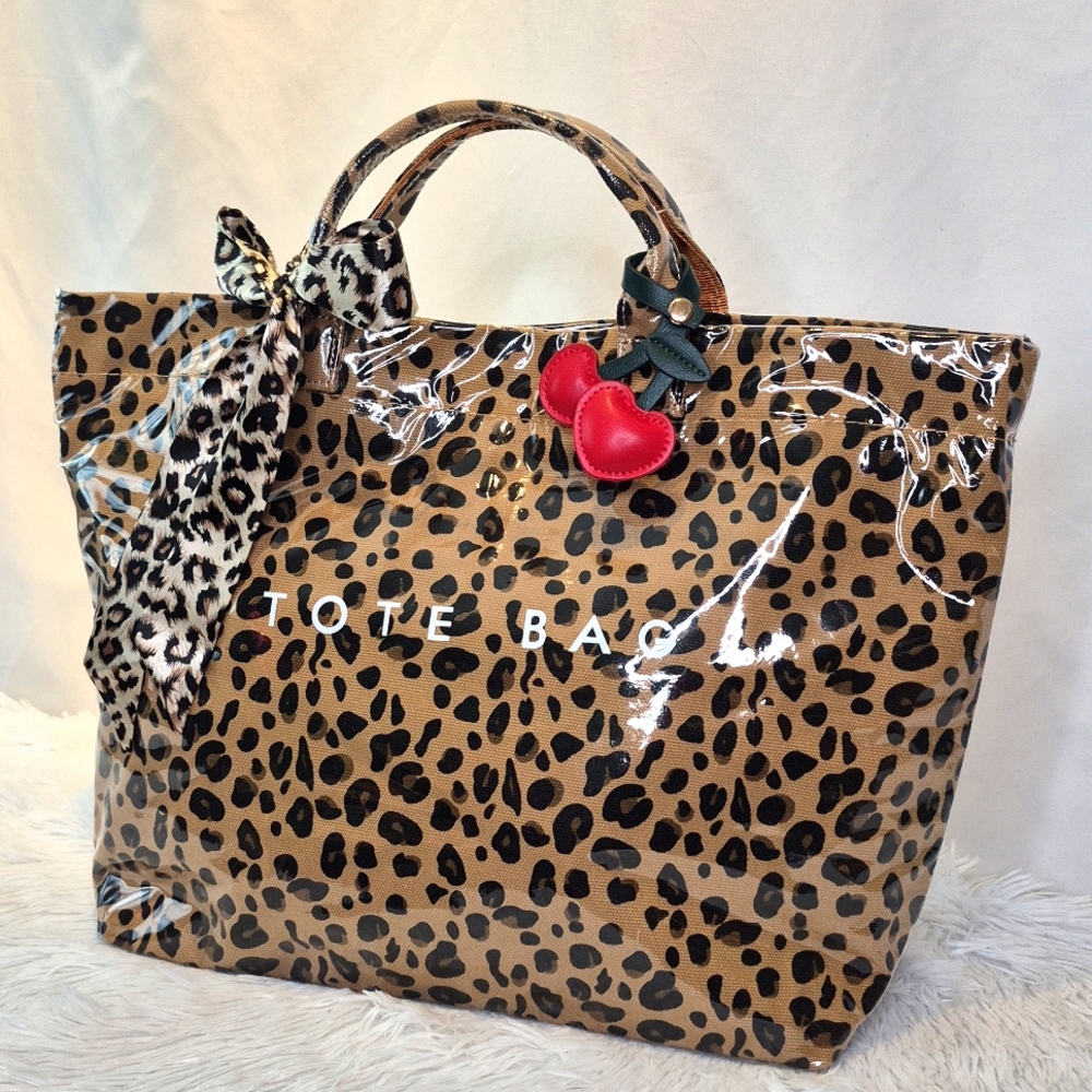 Leopard Print Tote Bag with Bow Accent - Picture 7 of 17